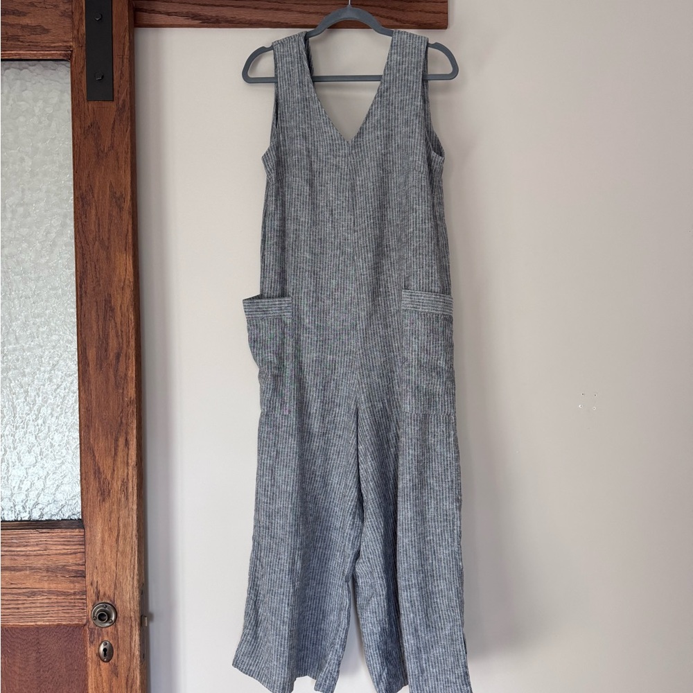 Athena Marie Gray Sleeveless Linen Jumpsuit